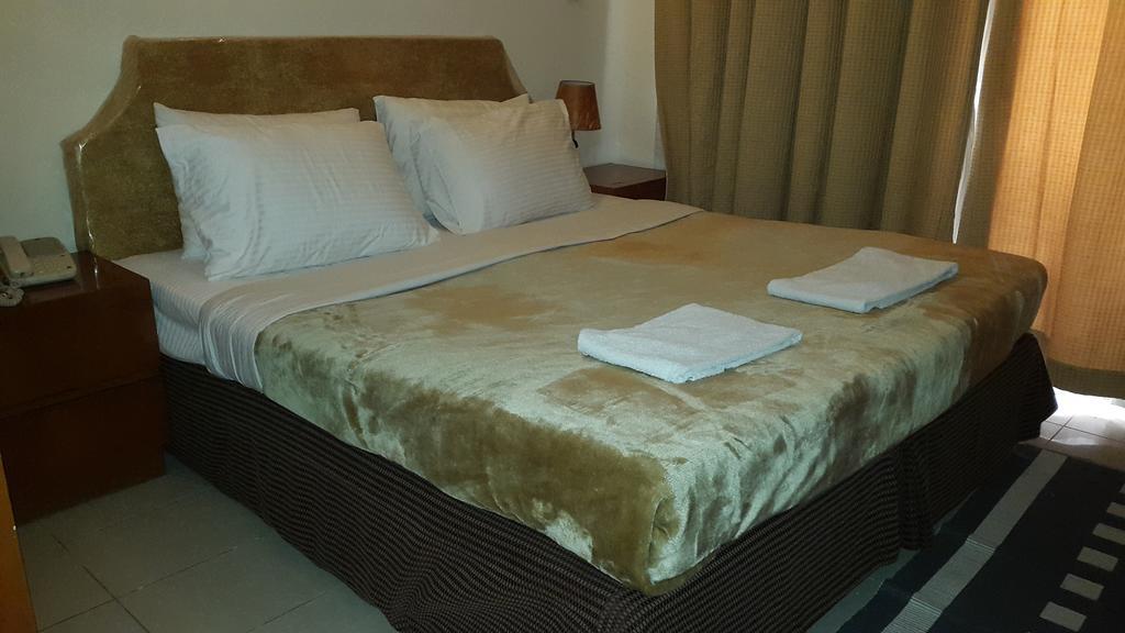 AL Raien Hotel Apartment Dubai Kamer foto
