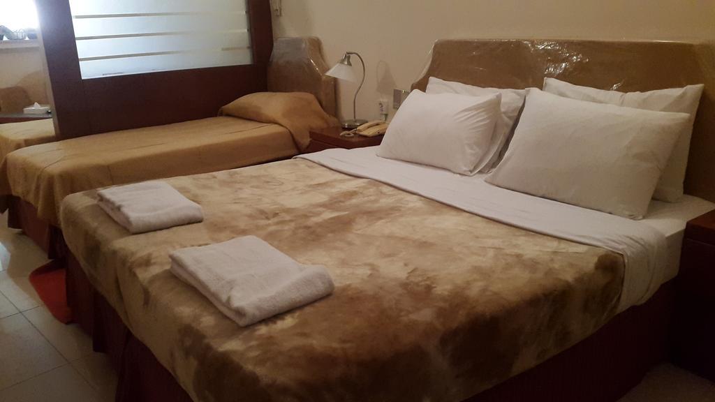 AL Raien Hotel Apartment Dubai Kamer foto